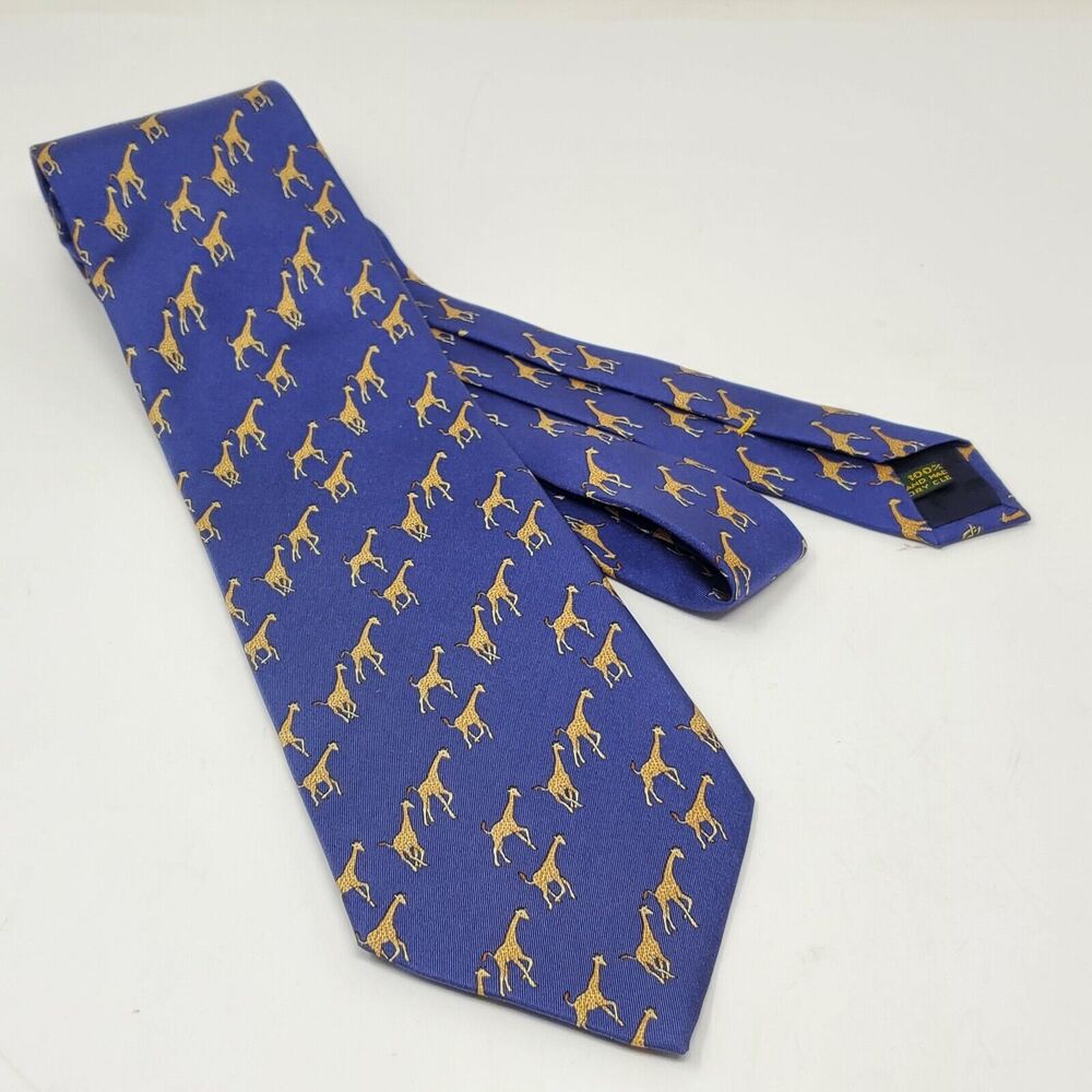 Hunting World 100% Silk Necktie With GIRAFFE Print 3.5" x 56" Vintage